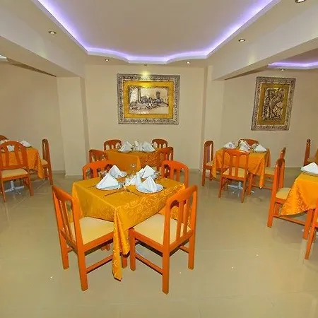 Aristo Hotel